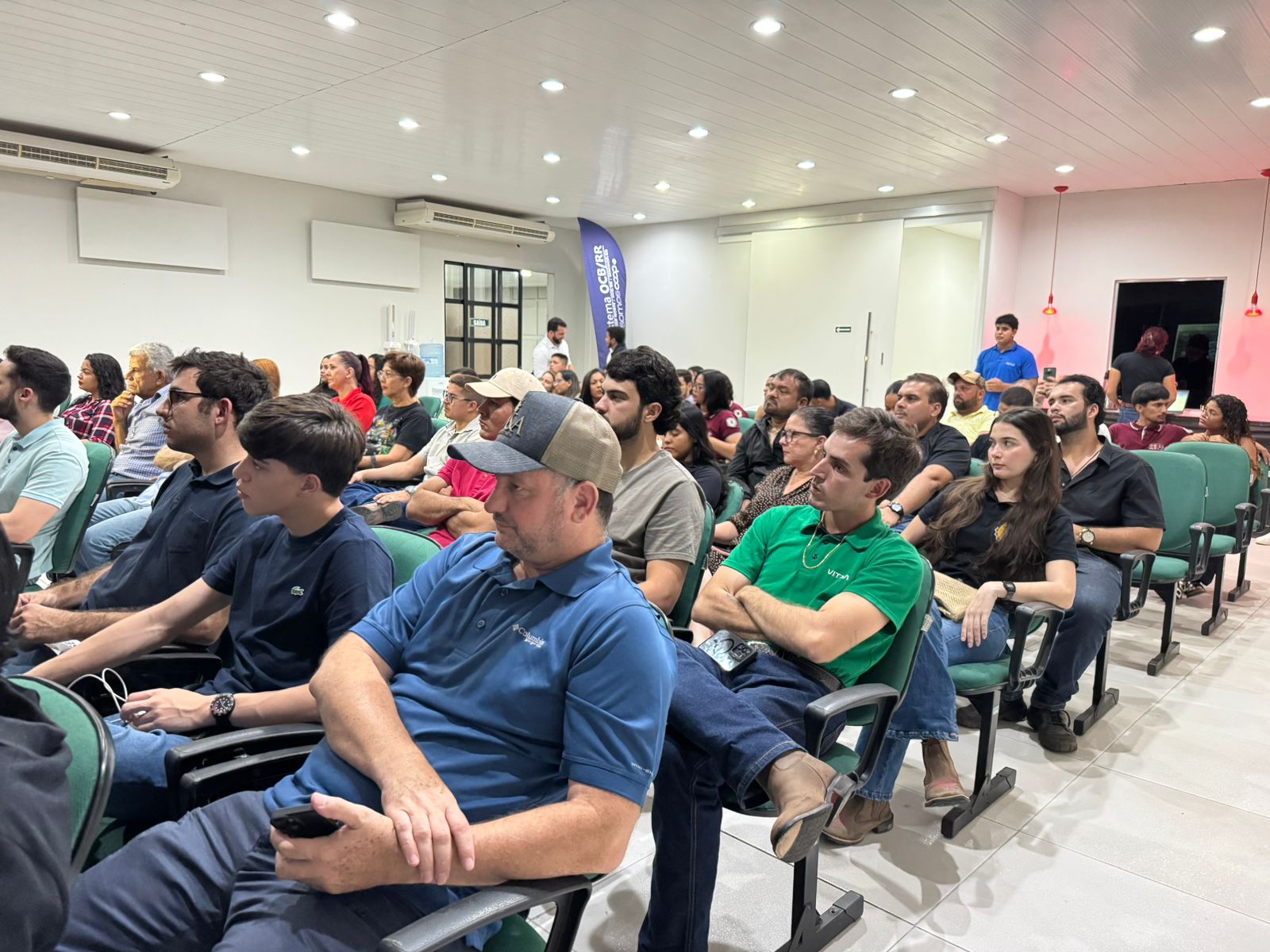 b7c127f5 c395 4492 b205 f95bff7b29df